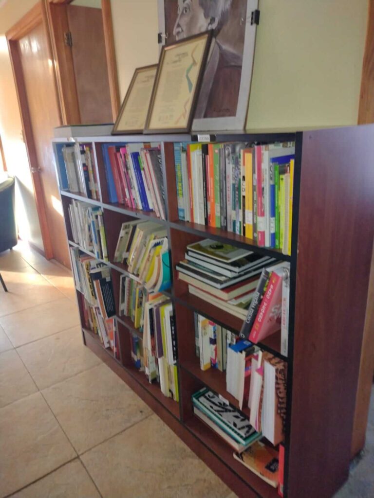 Biblioteca 6