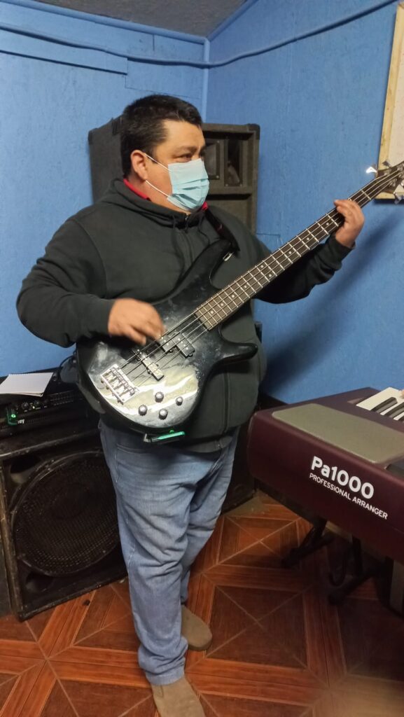 Jaime Bravo Bajista